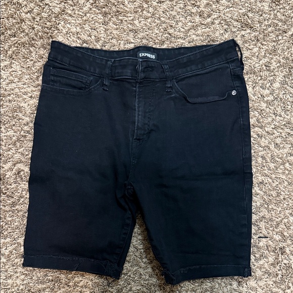 Express Men's Dark Jean Shorts - Picture 1 of 3